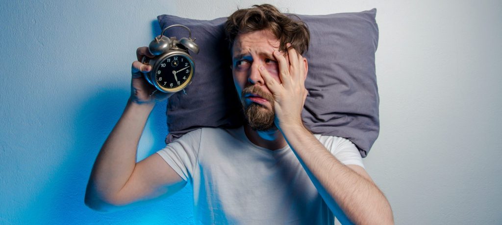 causes of insomnia in males